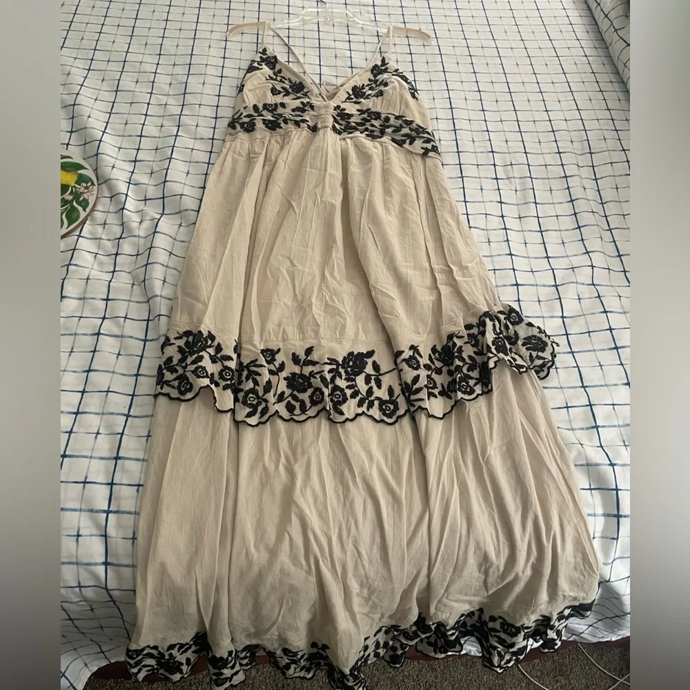 Abercrombie & Fitch Tiered Ruffle Maxi Dress